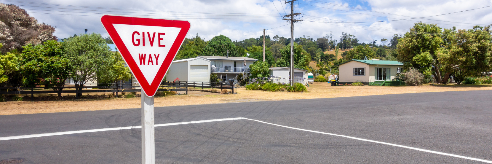 There are many Give Way rules that you need to know.